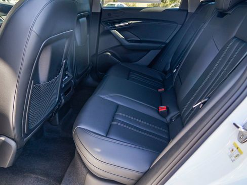 Certified 2025 Audi Q6 e-tron Premium w/ Convenience Package image 19