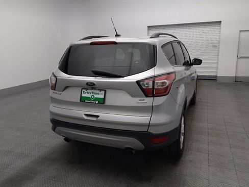 Used 2018 Ford Escape SE image 7
