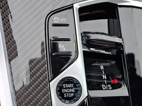 New 2026 BMW X5 M60i image 16