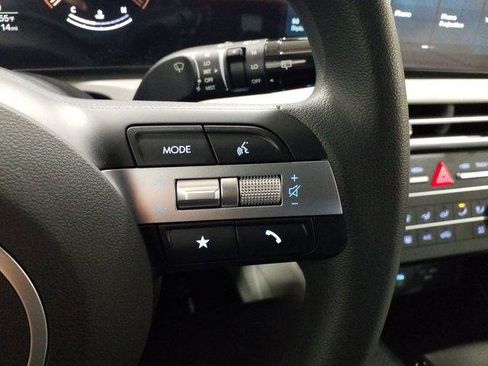 New 2026 Hyundai Tucson SE image 6