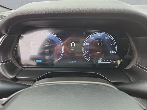 Used 2023 Jeep Grand Cherokee L Laredo image 16