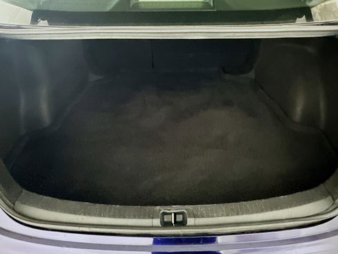 Used 2024 Toyota Corolla LE FWD image 30