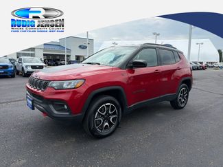 Used 2025 Jeep Compass Trailhawk AWD/4WD 360° Tour