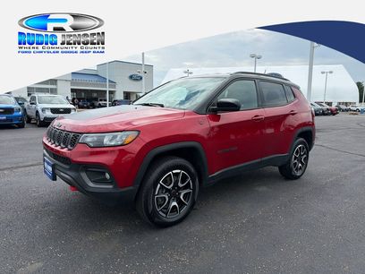 Used 2025 Jeep Compass Trailhawk