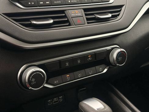 Used 2020 Nissan Altima 2.5 S w/ Driver Assist Package FWD image 24