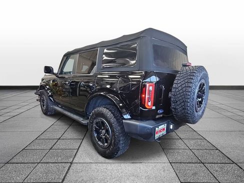 Used 2022 Ford Bronco Outer Banks image 6