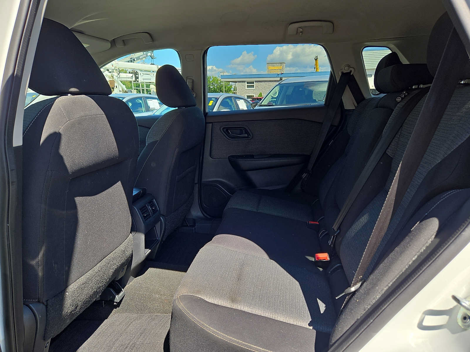 Used 2021 Nissan Rogue S AWD/4WD image 10