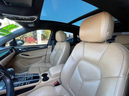 Used 2018 Porsche Macan S image 29