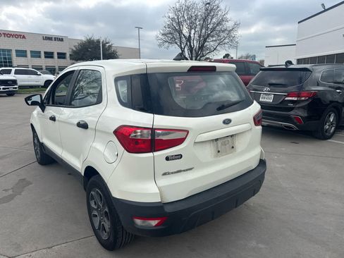 Used 2021 Ford EcoSport S image 4