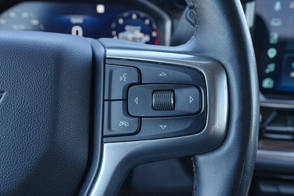 Used 2025 Chevrolet Silverado 2500 LT AWD/4WD image 35
