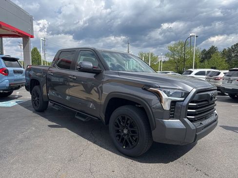 New 2026 Toyota Tundra SR5 AWD/4WD image 8