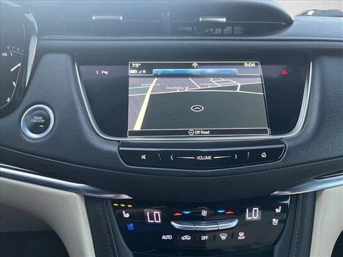 Used 2018 Cadillac XT5 Premium Luxury w/ LPO, Wheel Lock Package image 13