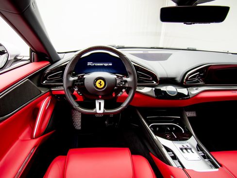 Used 2025 Ferrari Purosangue AWD/4WD image 15