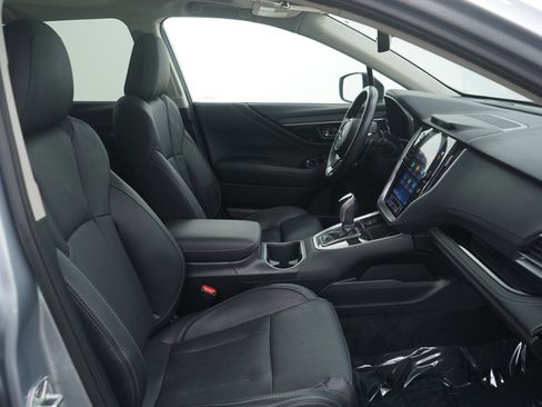 Used 2022 Subaru Outback Limited XT image 11