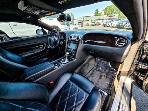Used 2010 Bentley Continental GT Speed w/ Convenience Specification Pkg image 31