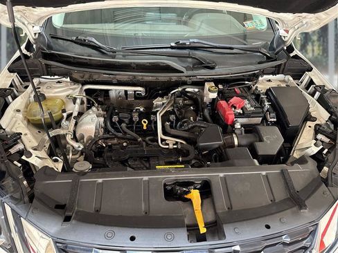 Used 2021 Nissan Rogue S AWD/4WD image 19