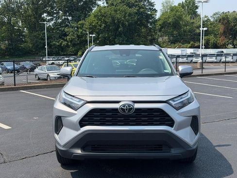 Used 2024 Toyota RAV4 XLE AWD/4WD image 11