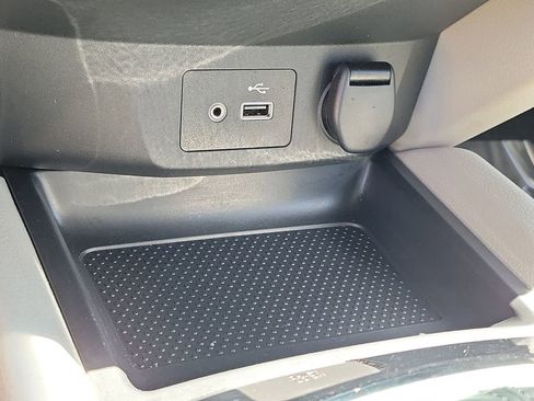 Used 2020 Nissan Rogue Sport SV image 14