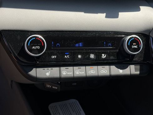 New 2026 Hyundai Elantra SEL Sport FWD image 14