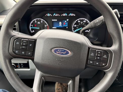 Used 2025 Ford F250 XLT AWD/4WD image 16