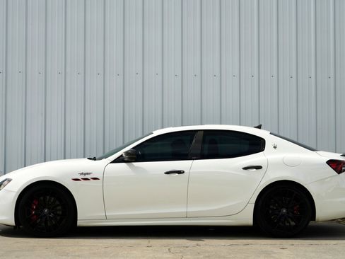 Used 2022 Maserati Ghibli Trofeo RWD image 48