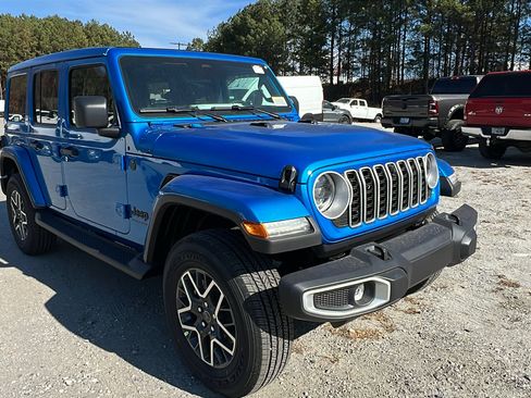 New 2026 Jeep Wrangler Unlimited Sahara AWD/4WD image 5