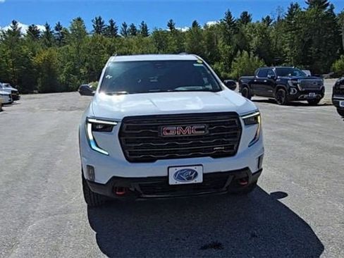 New 2026 GMC Acadia AT4 w/ LPO, Floor Liner Package image 3