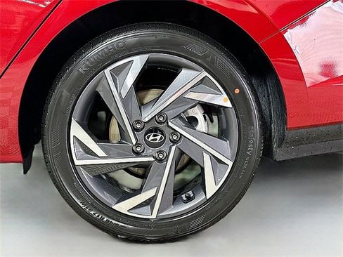 Certified 2025 Hyundai Elantra Sport w/ Cargo Package FWD image 26