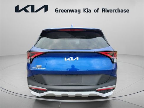 Used 2023 Kia Sportage EX image 5