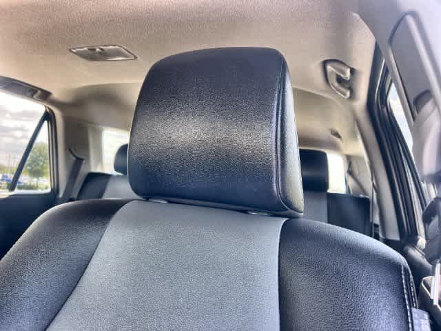 Used 2018 Toyota 4Runner SR5 Premium RWD image 25