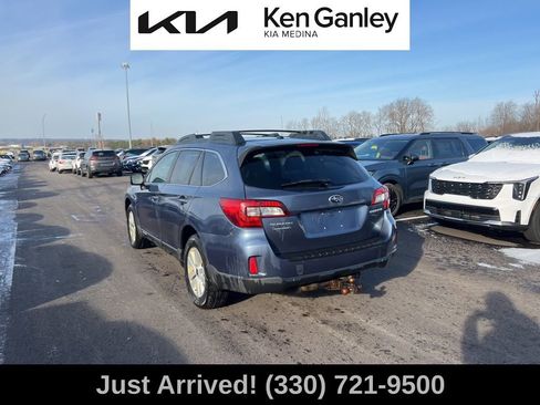 Used 2015 Subaru Outback 2.5i Premium image 7