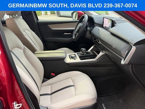 Used 2025 MAZDA CX-90 3.3 Turbo w/ Preferred Package AWD/4WD image 28