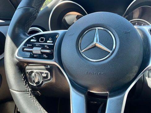 Used 2020 Mercedes-Benz C 300 4MATIC Sedan image 21