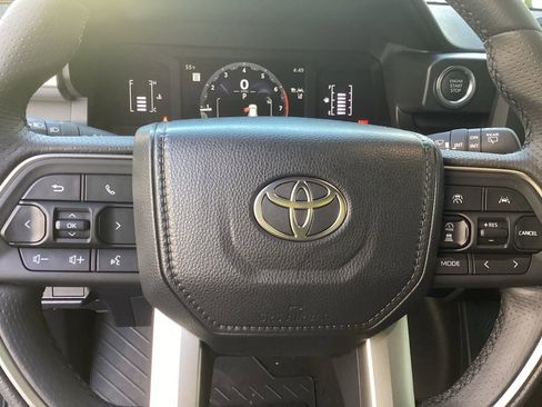 Used 2026 Toyota 4Runner SR5 image 17