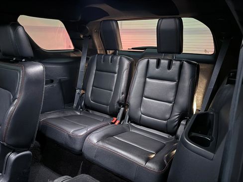 Used 2018 Ford Explorer Sport w/ Equipment Group 401A image 23