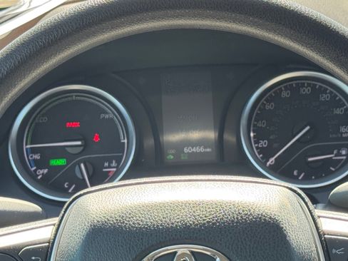 Used 2023 Toyota Camry LE image 14