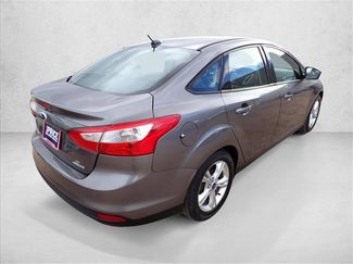 Used 2013 Ford Focus SE video 4