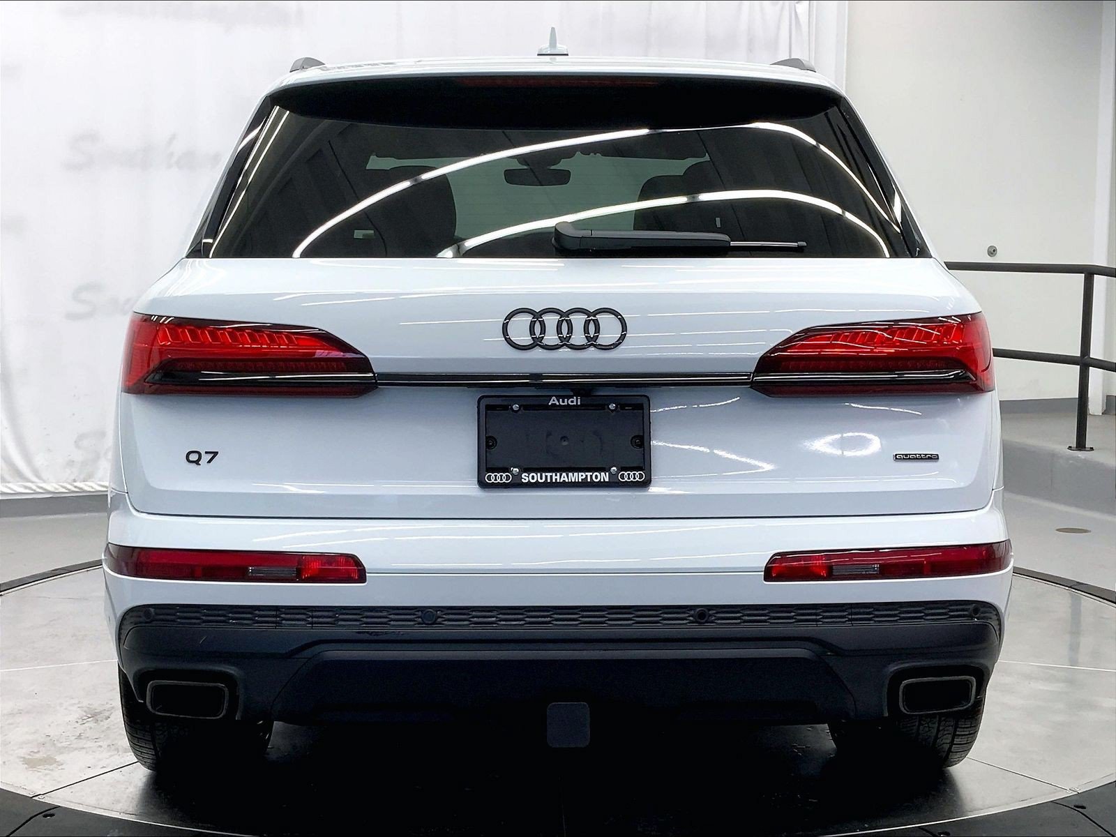 Certified 2025 Audi Q7 3.0T Premium Plus w/ Premium Plus Package AWD/4WD image 3