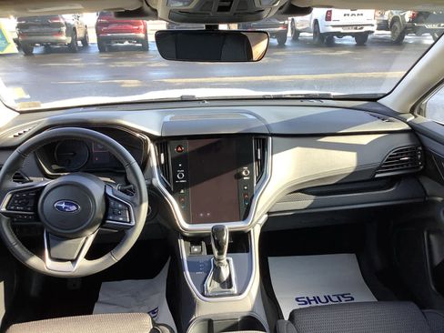 Certified 2025 Subaru Outback Premium image 10