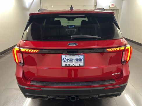 New 2026 Ford Explorer ST-Line w/ ST-Line Street Pack image 5