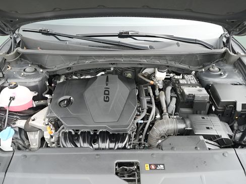 Certified 2024 Hyundai Tucson SE AWD/4WD image 18