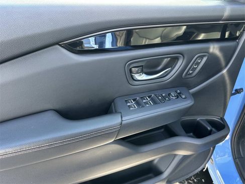 Used 2023 Honda Pilot TrailSport image 17