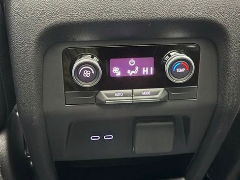 New 2026 Buick Enclave Sport Touring image 7