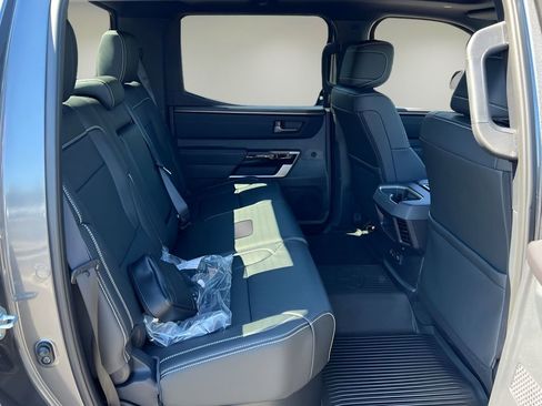 New 2026 Toyota Tundra Limited AWD/4WD image 17