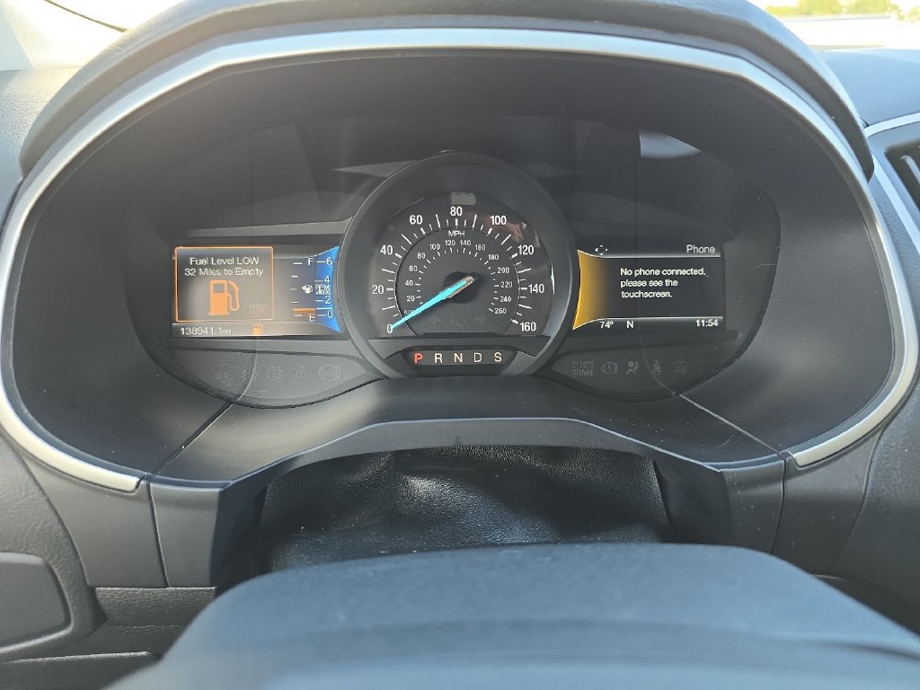 Used 2017 Ford Edge SEL w/ Equipment Group 201A AWD/4WD image 35
