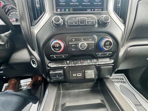 Used 2022 Chevrolet Silverado 2500 LT w/ Convenience Package AWD/4WD image 29
