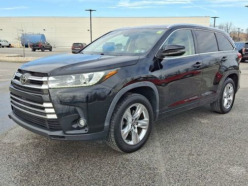 Used 2019 Toyota Highlander Limited image 6