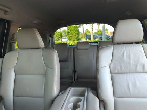 Used 2012 Honda Odyssey EX-L image 12