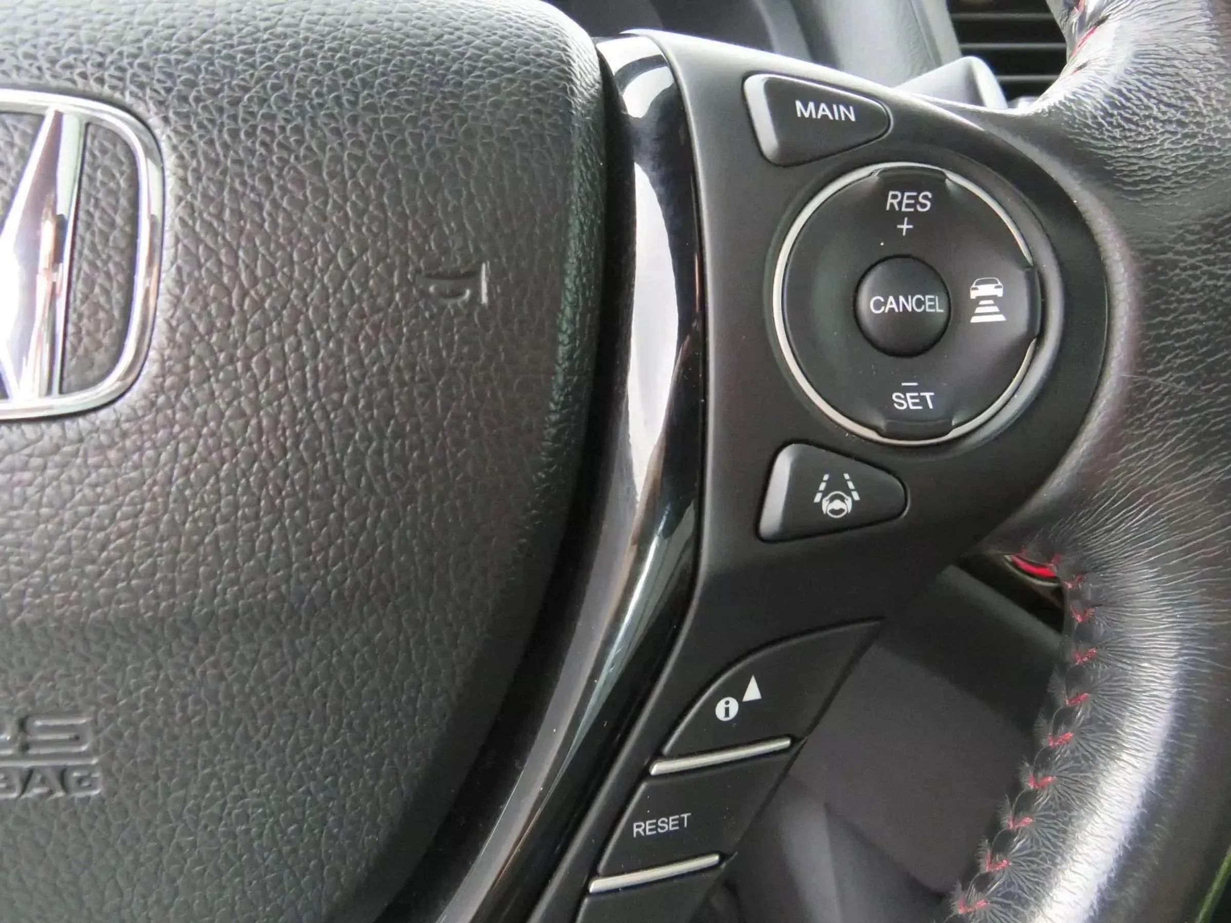 Used 2017 Honda Ridgeline Black Edition image 18