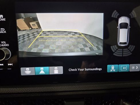 Used 2025 Honda CR-V Sport-L image 13